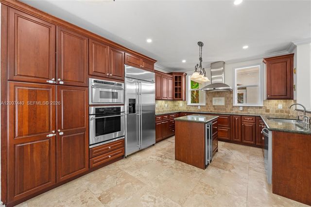 4065 Battersea Road, Miami, FL 33133