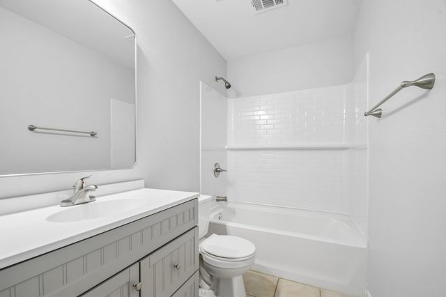 596 Goldenrod ST, Kyle, TX 78640