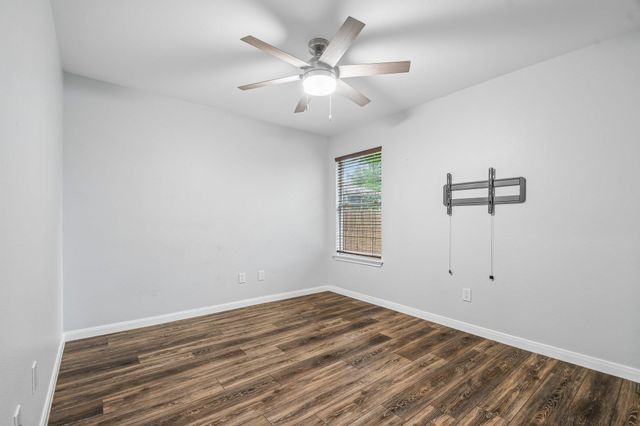 596 Goldenrod ST, Kyle, TX 78640