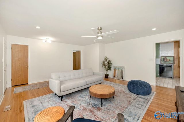 1610 Chapman Avenue, Huntsville, AL 35811