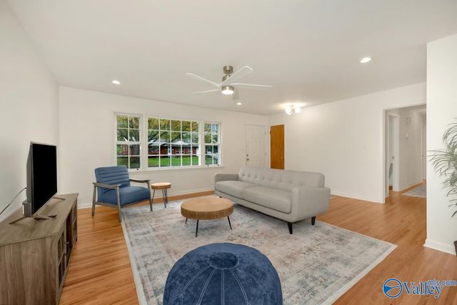 1610 Chapman Avenue, Huntsville, AL 35811