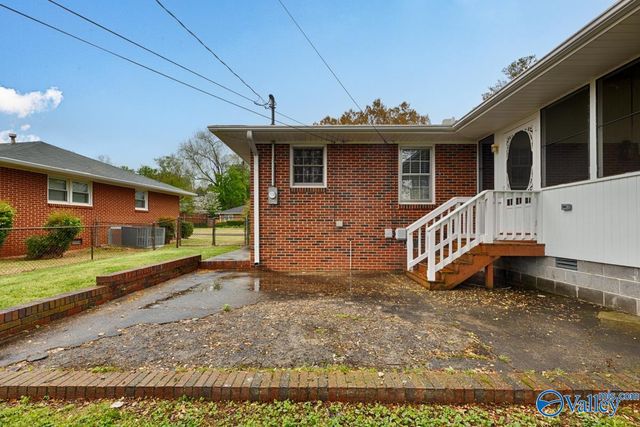 1610 Chapman Avenue, Huntsville, AL 35811