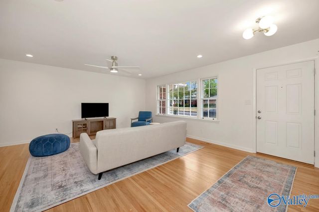 1610 Chapman Avenue, Huntsville, AL 35811