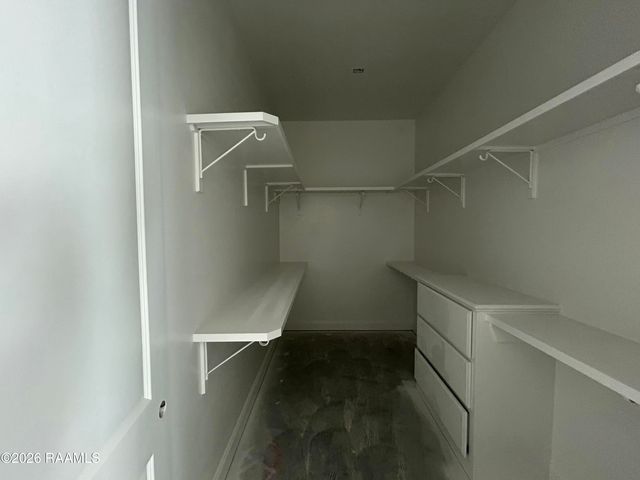 111 Wishing Well Drive, Broussard, LA 70518