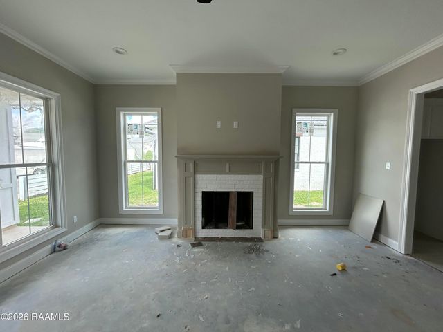 111 Wishing Well Drive, Broussard, LA 70518