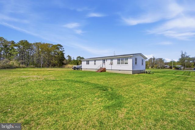 5666 WALNUT ST, Rock Hall, MD 21661