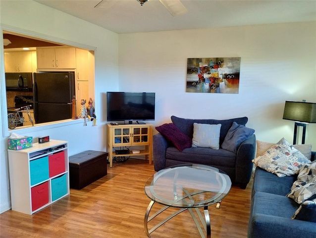 3303 Aruba Way g4, Coconut Creek, FL 33066