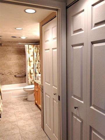 3303 Aruba Way g4, Coconut Creek, FL 33066