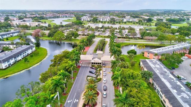 3303 Aruba Way g4, Coconut Creek, FL 33066