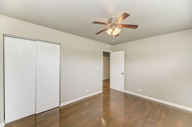 2837 Oxford Drive, Markham, IL 60428