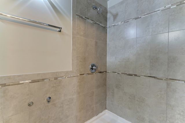 2837 Oxford Drive, Markham, IL 60428