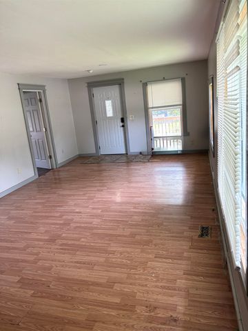 521 S Topeka, El Dorado, KS 67042