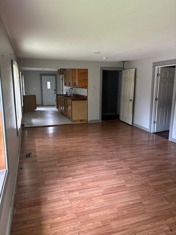 521 S Topeka, El Dorado, KS 67042