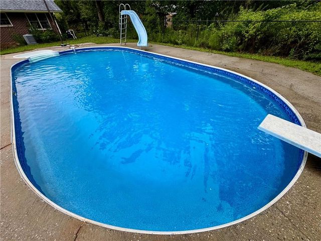 313 Fayette Villa Court, Fayetteville, GA 30214