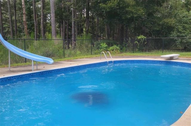 313 Fayette Villa Court, Fayetteville, GA 30214