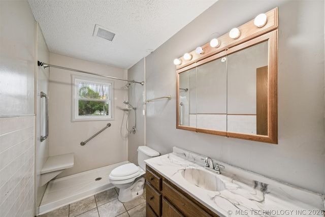 1411 S Poplar Street, Sapulpa, OK 74066