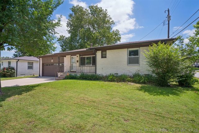 1411 S Poplar Street, Sapulpa, OK 74066