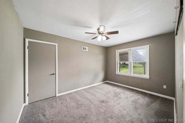 1411 S Poplar Street, Sapulpa, OK 74066