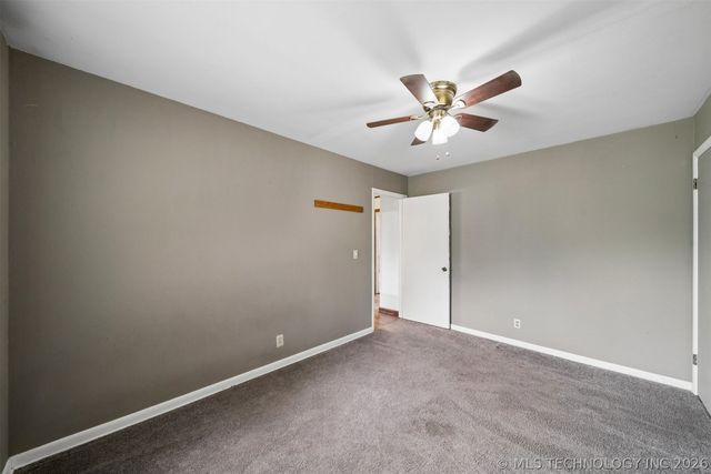 1411 S Poplar Street, Sapulpa, OK 74066