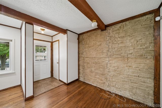 1411 S Poplar Street, Sapulpa, OK 74066