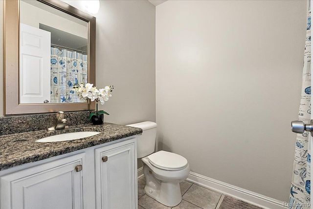 8698 Paul Drive, Washington Township, MI 48094