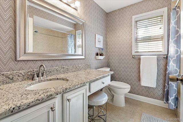 8698 Paul Drive, Washington Township, MI 48094