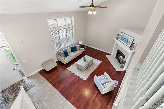 8698 Paul Drive, Washington Township, MI 48094