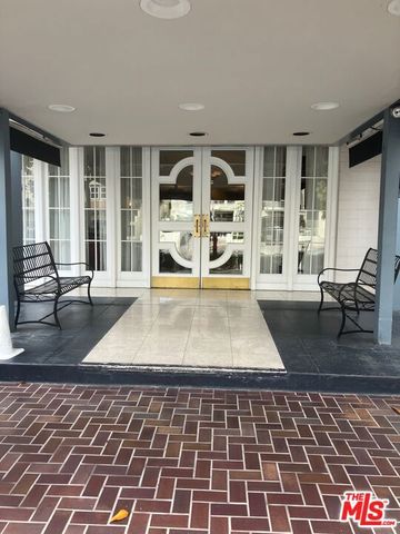 969 Hilgard Avenue 409, Los Angeles, CA 90024