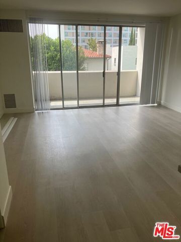 969 Hilgard Avenue 409, Los Angeles, CA 90024