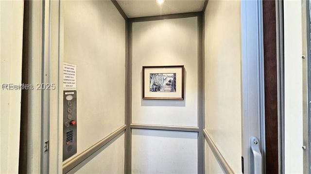 200 Bluffton Rd Ste 2, Bluffton, SC 29910