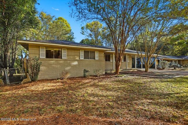1632 Winchester Street, Jackson, MS 39211