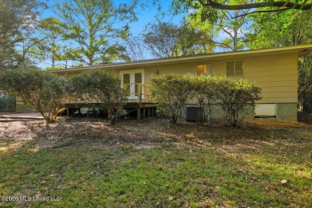 1632 Winchester Street, Jackson, MS 39211