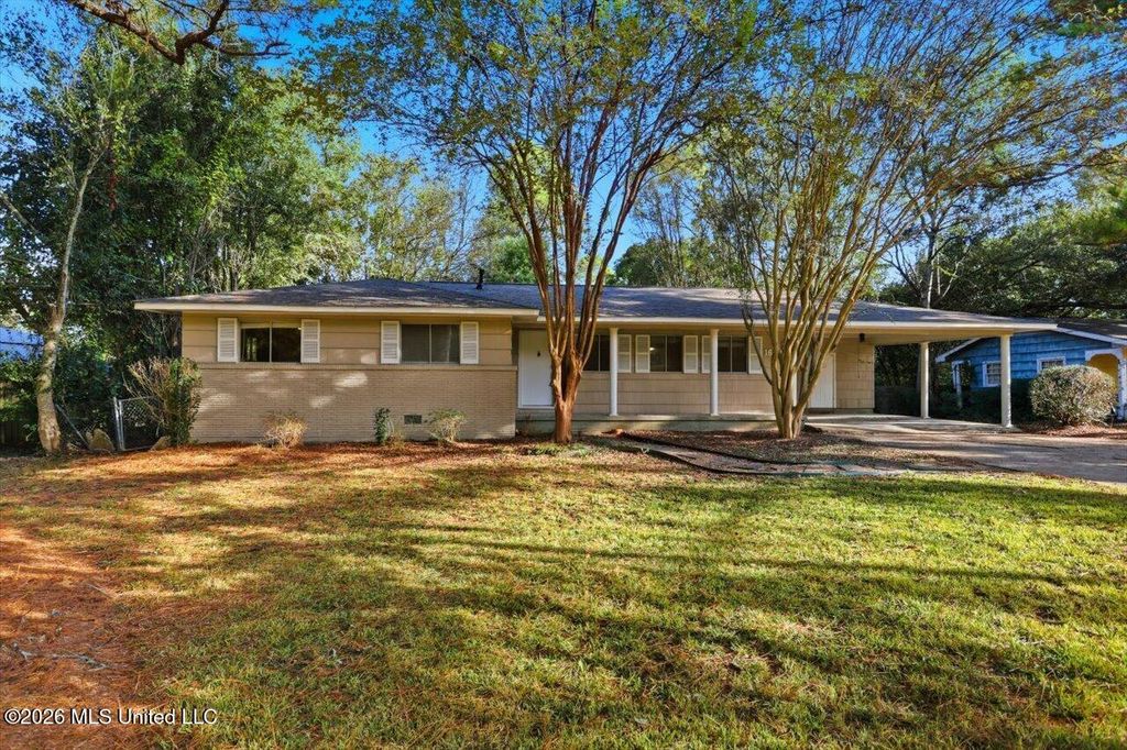 1632 Winchester Street, Jackson, MS 39211
