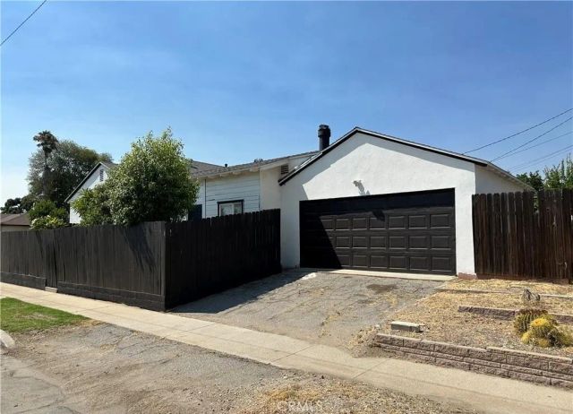 631 N Park, Rialto, CA 92376