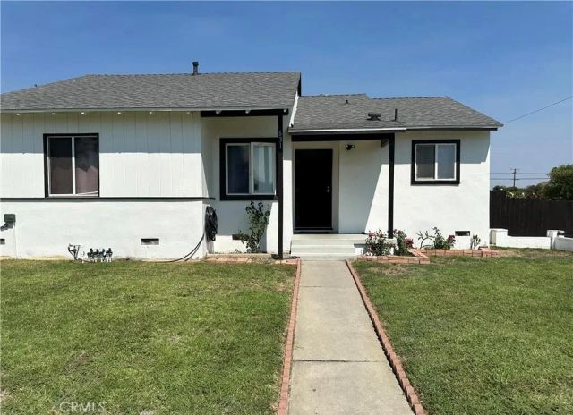 631 N Park, Rialto, CA 92376