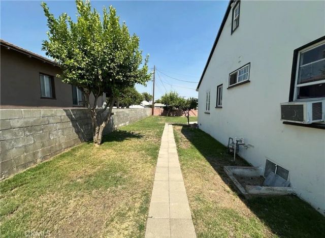 631 N Park, Rialto, CA 92376