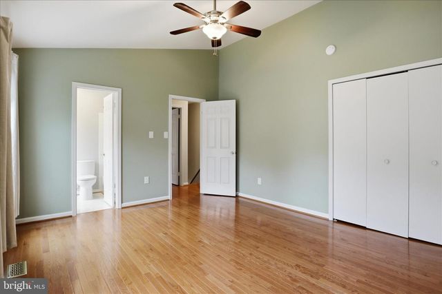 317 CARDINAL GLEN CIR, Sterling, VA 20164