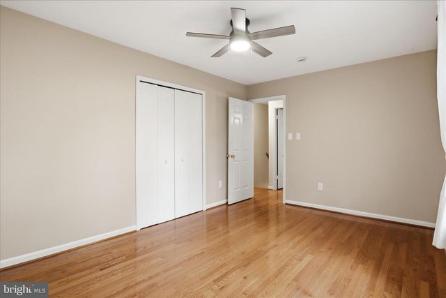 317 CARDINAL GLEN CIR, Sterling, VA 20164