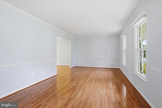 317 CARDINAL GLEN CIR, Sterling, VA 20164