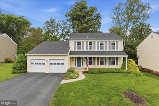 317 CARDINAL GLEN CIR, Sterling, VA 20164