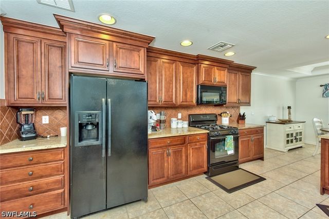 9051 Astonia WAY, Estero, FL 33967