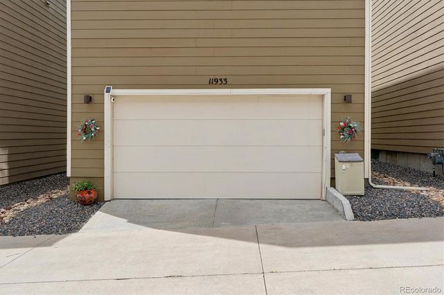 11933 Skyview Lane, Broomfield, CO 80021