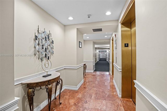 5271 SW 8th St 315, Miami, FL 33134