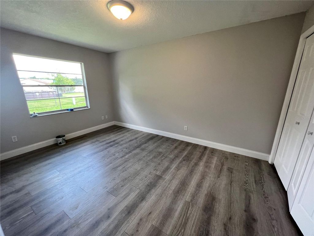 Image 17 of property listing at 1313 SUMMER BREEZE ROAD, Orlando, FL 32822