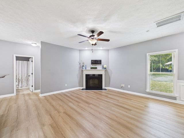 83 Brentwood Drive, Phenix City, AL 36869