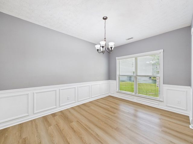 83 Brentwood Drive, Phenix City, AL 36869