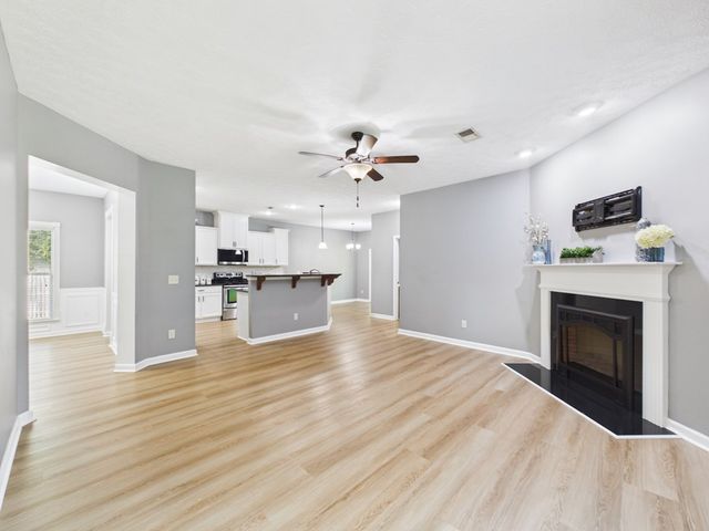 83 Brentwood Drive, Phenix City, AL 36869