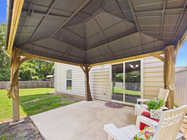 83 Brentwood Drive, Phenix City, AL 36869