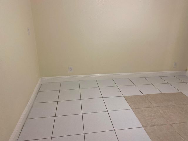 5029 NW 5TH Street, Delray Beach, FL 33445
