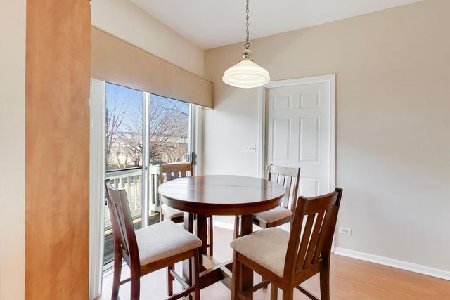 3357 Ravinia Circle, Aurora, IL 60504